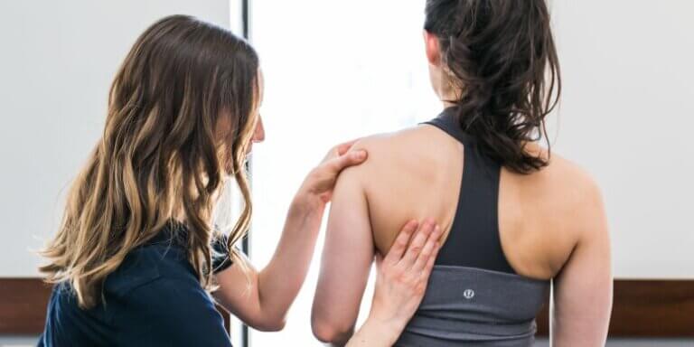 Manual Osteopath using the Osteoarticular Technique on a client.